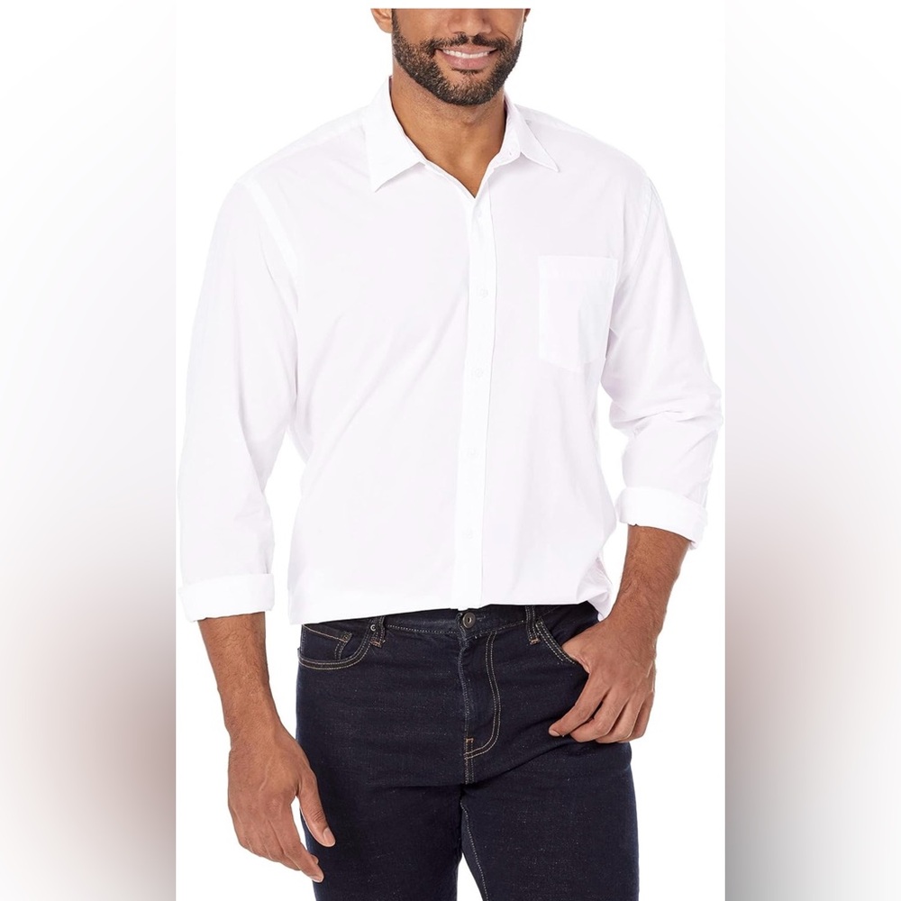 Amazon Essentials Men's Crisp White Button Down Shirt